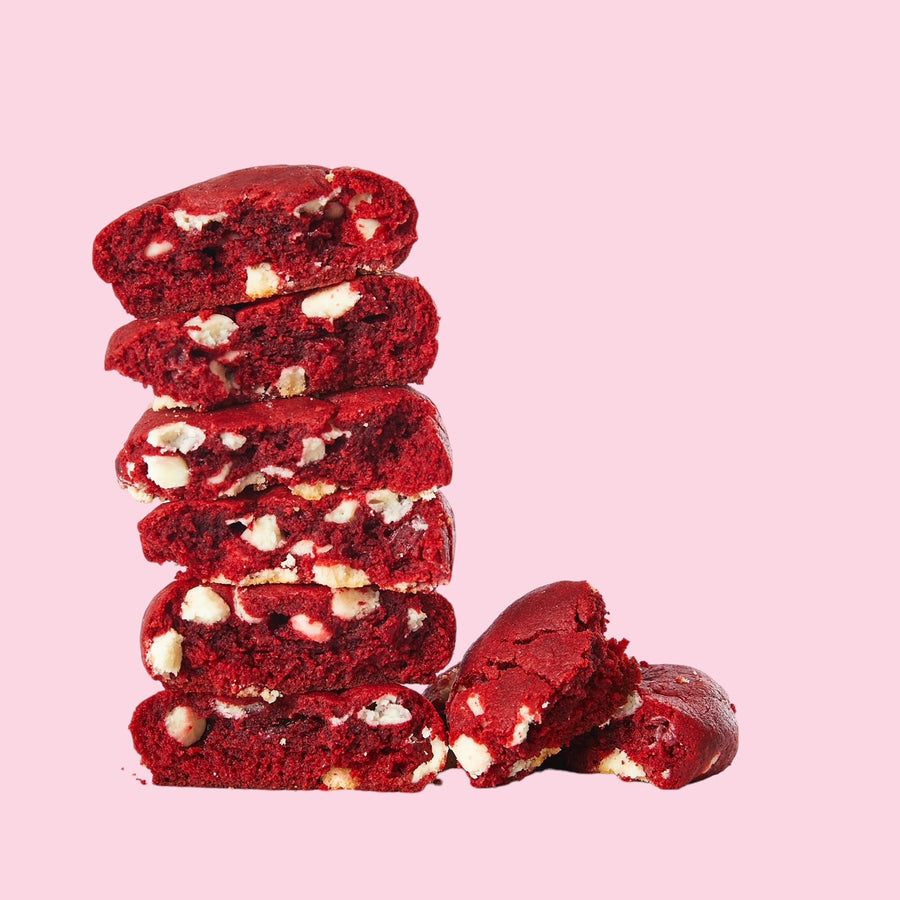 XL Gourmet Red Velvet with White Chocolate 6